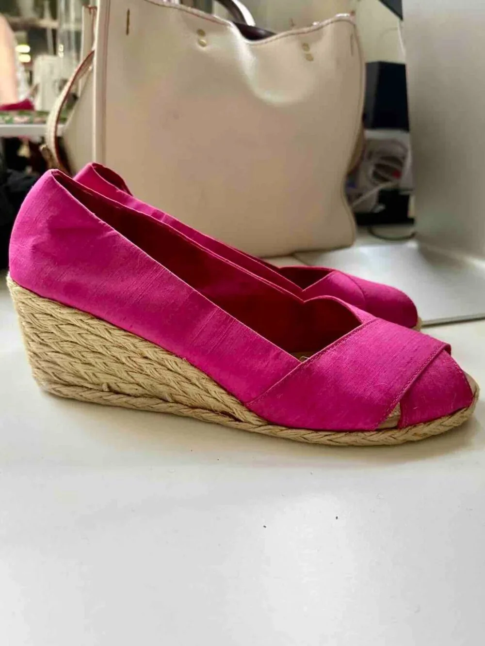 Unworn Ralph Lauren Espadrille Wedges Fuchsia HotPink 9B Satin Platform Sandals